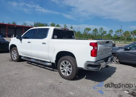 2022 Chevrolet Silverado 1500 z USA, uszkodzony, nr VIN 3GCUDGET4NG686158